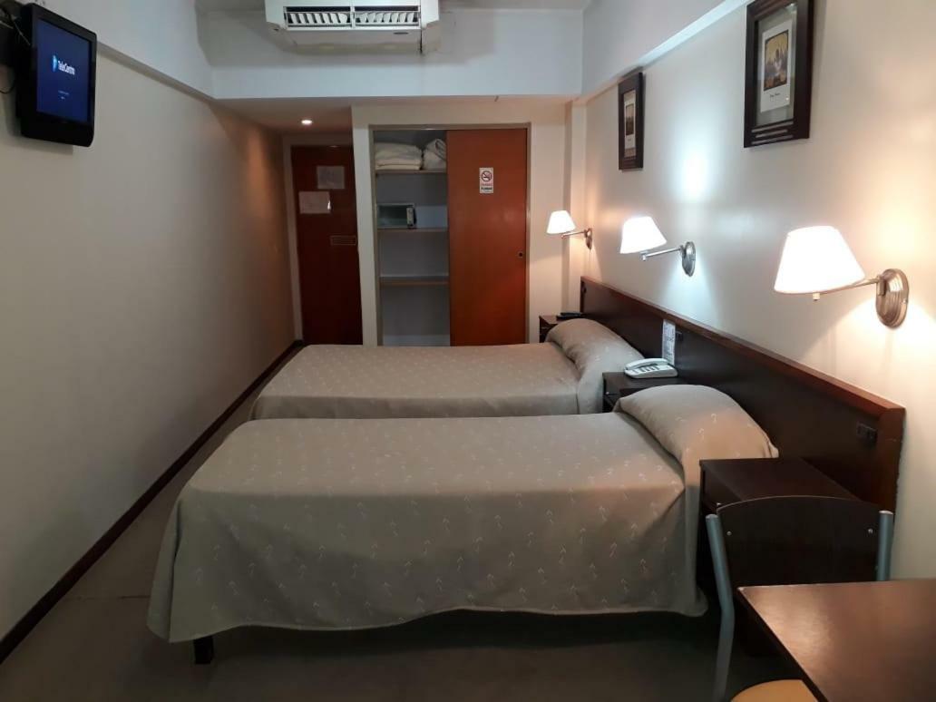 Hotel Carrara ブエノスアイレス エクステリア 写真